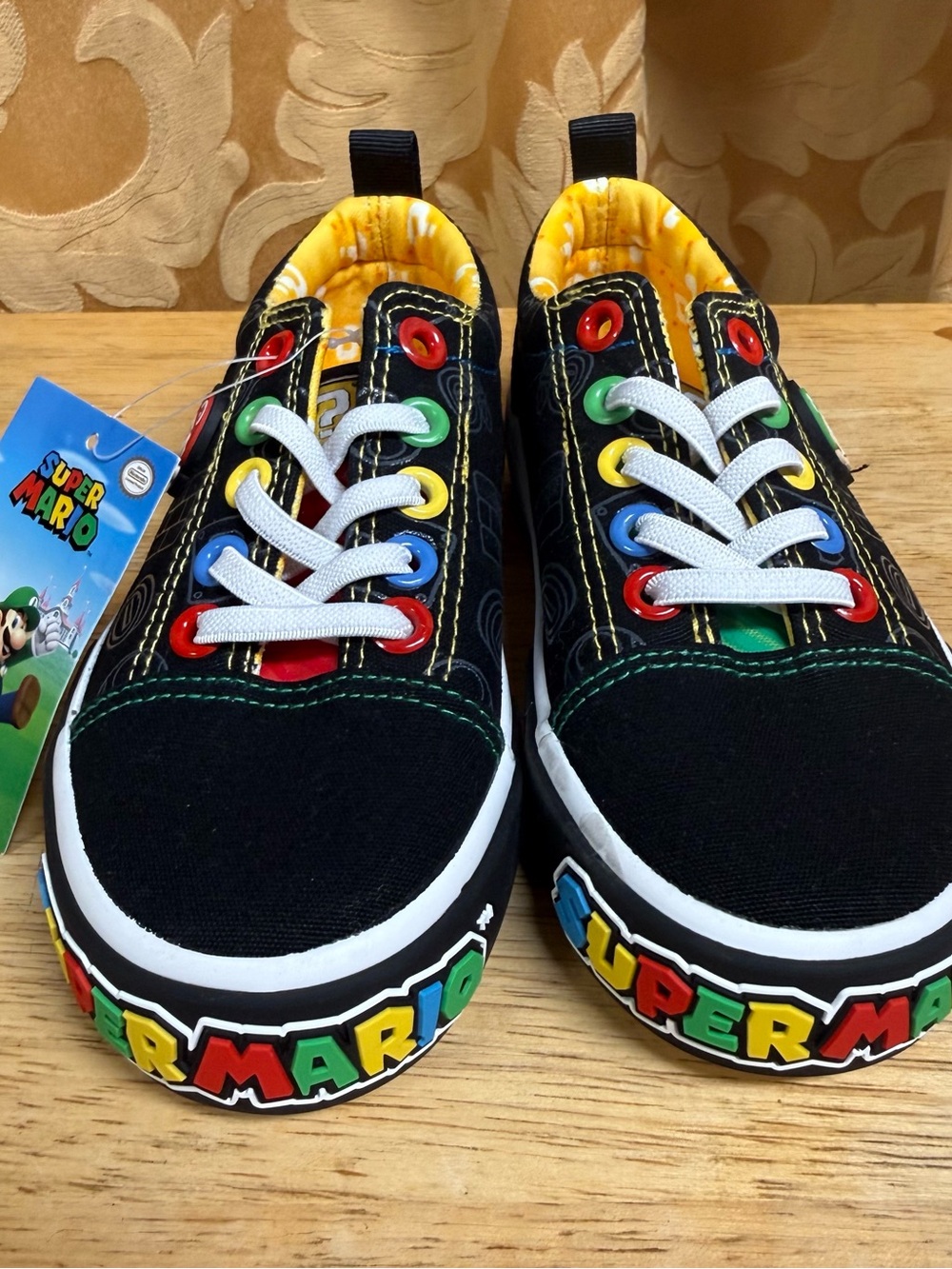 Nintendo kids Mario and Luigi Black Low Top Sneaker Size 11 Lace Up New w/ tags